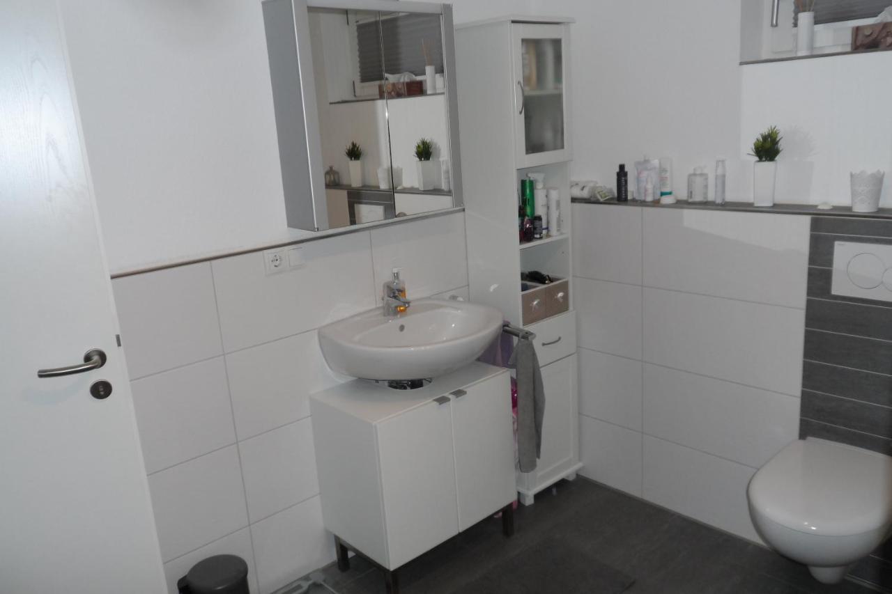 Peter'S Ferienwohnung Im Souterrain Neuried  エクステリア 写真